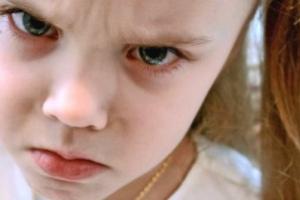 Vaikystės psichozė: priežastys, simptomai, psichikos sutrikimų gydymas